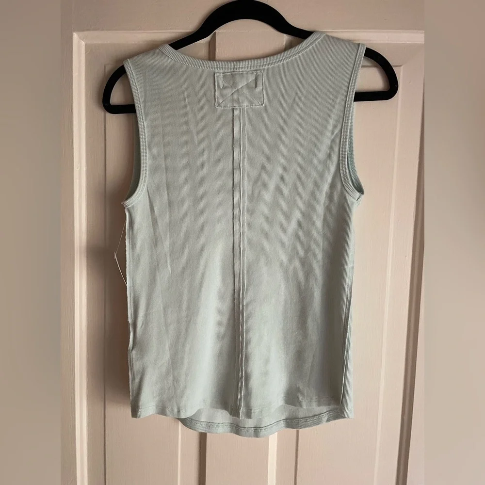 NWT We the Free Hummingbird Tank size XL - Picture 3 of 4
